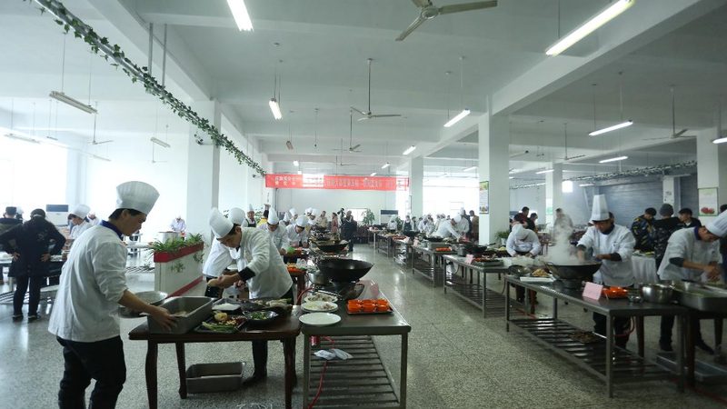 上海餐饮供应链公司：经营范围揭秘与选择要点**